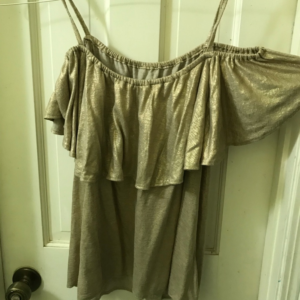 gold blouse